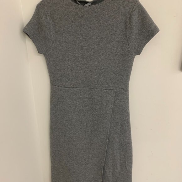 Winter dress - Picture 2 of 5